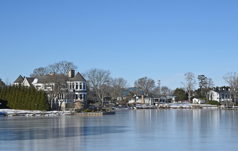 Cape Region stuck in deep freeze