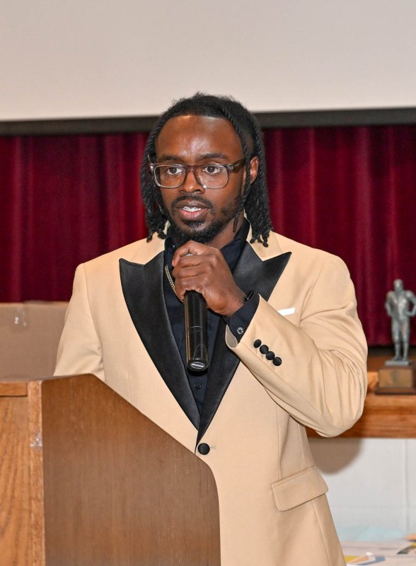 Cape freshman coach Terrique Riddick gives the season recap.