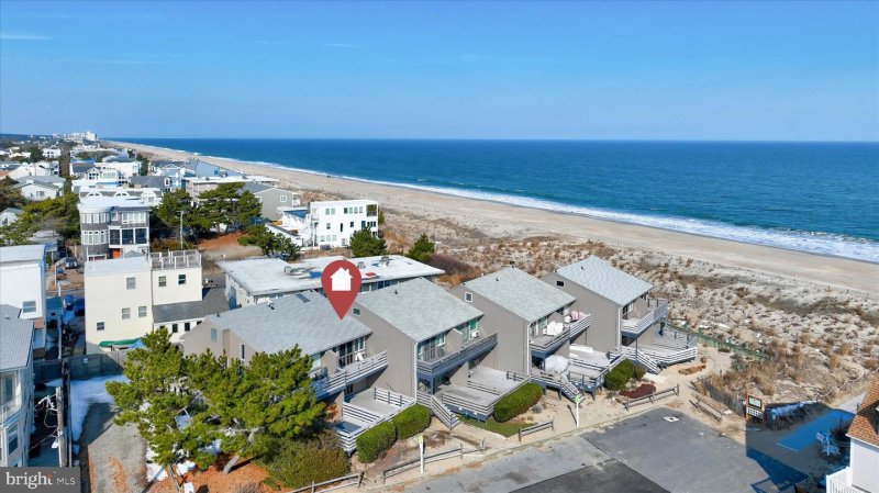 Newly Listed: 1 New Orleans St #7 Dewey Beach, DE | Sandpiper Village