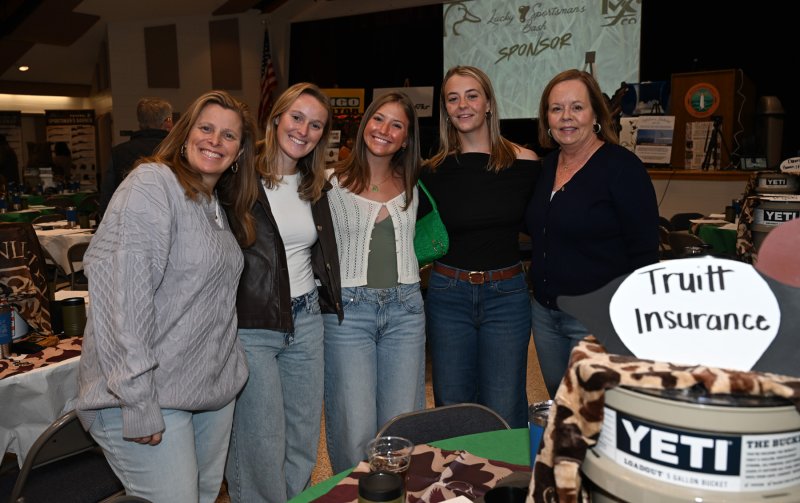 Enjoying some gal time are (l-r) Bonnie and Lexi Truitt, Bridget Lawn and Mack and Cindy Brown.