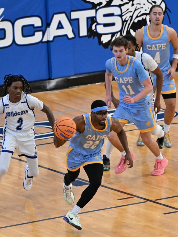 Cape’s Oz Batson takes off on a fast break.