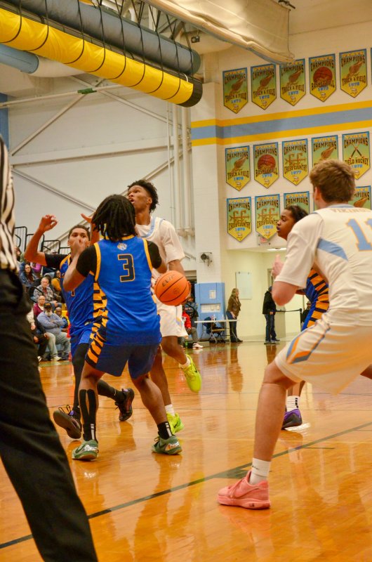 Cape junior Geordan Downing snuck a pass at hip-level to Braxton Figgs.