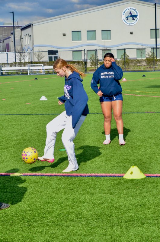 Seahawks sophomore Melina Stitcher traps the ball.