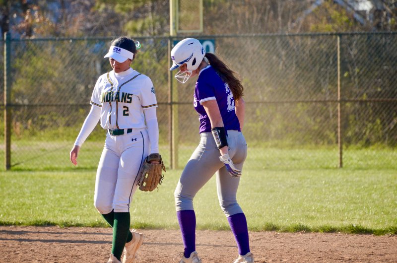 A pair of senior 2s at second base with IR’s Brionna Clark and Delmarva Christian’s Eve Bohinski.