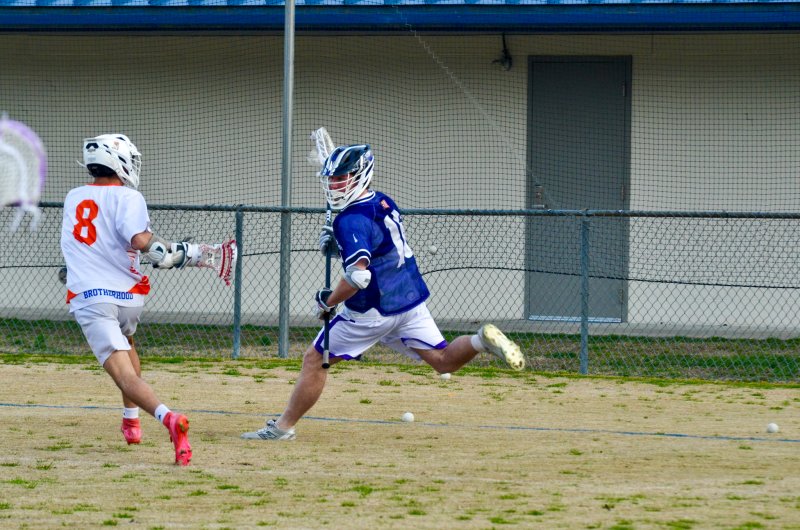 Seahawks junior Cooper Lawson busts a move at his own X on a clear.