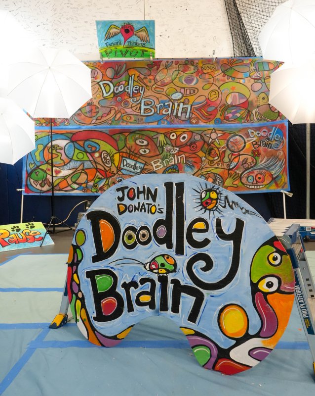 Artist John Donato brings his signature Doodley Brain program, which combines creativity, art and brain science, to Sussex Academy.