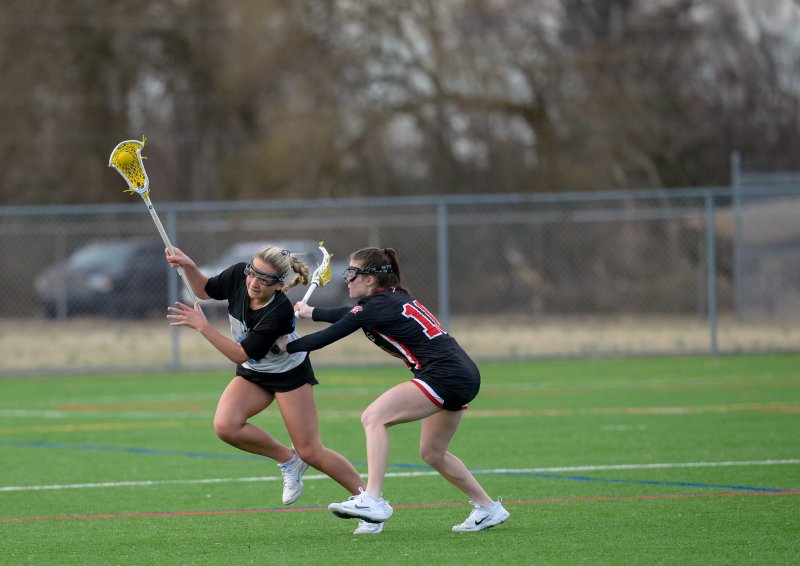 Haley Gamuciello wins the ball on the draw circle.