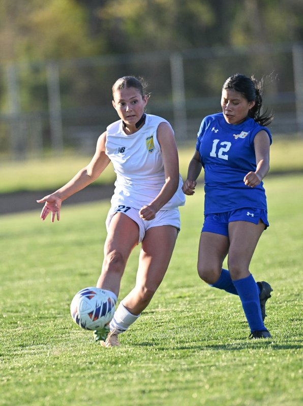 Cape sophomore Kailey McMahon controls the ball from Central’s Angela Lopez-Velasquez.