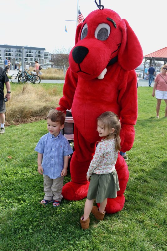 Cliffrord the Big Red Dog came courtesy of Humane Animal Partners. He was happy to have a picture taken with Jackson and Harper Reifsnyder.