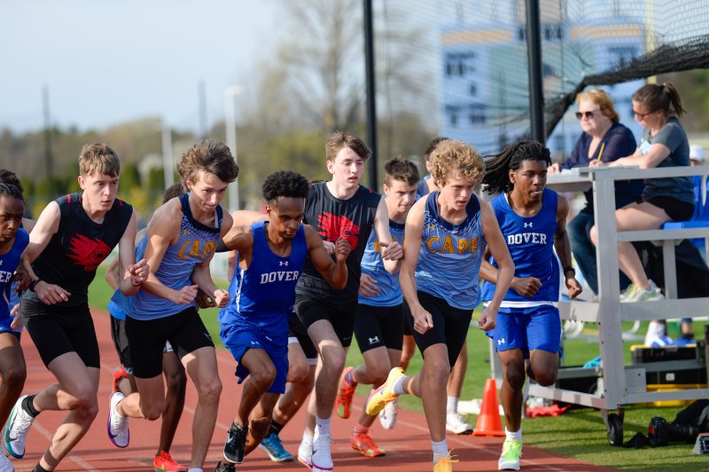 Jason Baker runs an injury-free time of 4:29 in the 1,600.