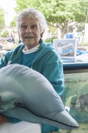 Elisabeth Stoner represents the Marine Education, Rescue & Rehabilitation Institute - MERR. BY DENY HOWETH
