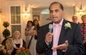 Dr. Srihari Peri while accepting the award offered thanks and appreciation for the Cancer Support Community.