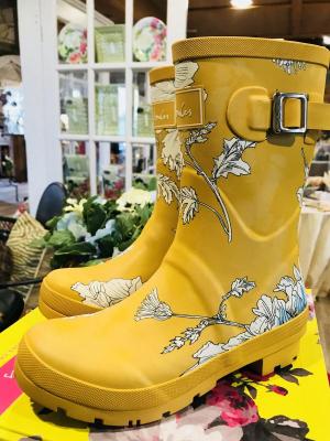 Wharton’s Garden Center rain boot