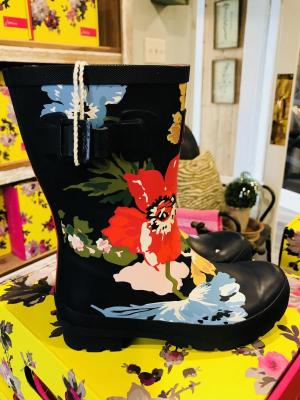 Wharton’s Garden Center rain boot