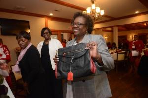 Delta Sigma Theta purse auction