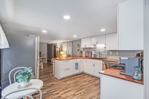 MOVE-IN READY, INVESTMENT OPPORTUNITY, REHOBOTH BEACH, RT ONE, AMENITIES, COMMUNITY POOL, SCREENED PORCH, COASTAL COMMUNITY, DELAWARE HOMES, DELAWARE REAL ESTATE, DELAWARE BEACHES