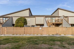 OCEAN CITY, INVESTMENT OPPORTUNITY, PORCH, PATIO, COASTAL COMMUNITY, MARYLAND BEACHES, MARYLAND REALTOR, WORCESTER COUNTY, BOARDWALK, COMMUNITY AMENITIES, REAL ESTATE, HOUSE HUNTING, SUMMER HOME, INVESTMENT OPPORTUNITY, INVESTMENT PROPERTY, AIRBNB, RENTAL INCOME, OCEAN CITY BEACH, CONDO