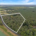 9.5 acres