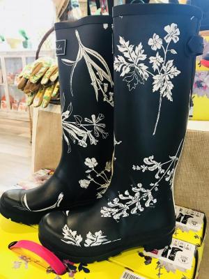 Wharton’s Garden Center rain boots 